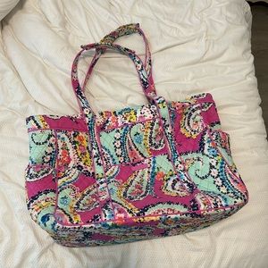 Vera Bradley Duffel Bag in Wildflower Paisley